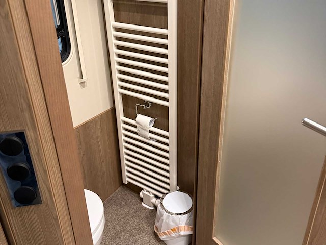 Morelo palace 88 lb camper - afbeelding 24 van  36