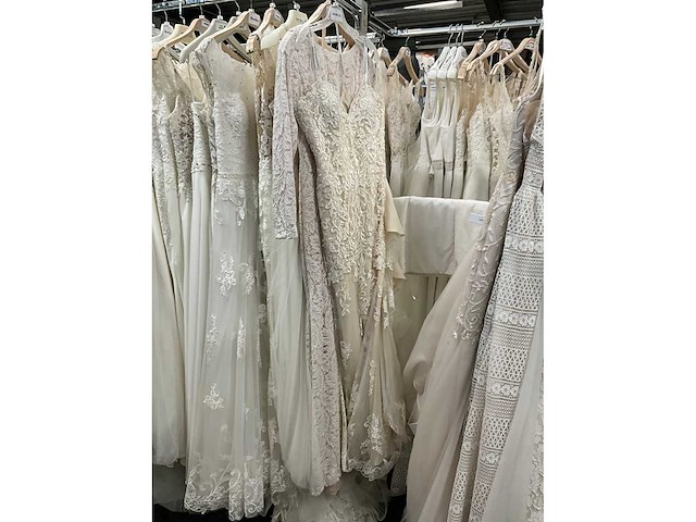 Morilee bruidsjurken (41x) - afbeelding 6 van  89