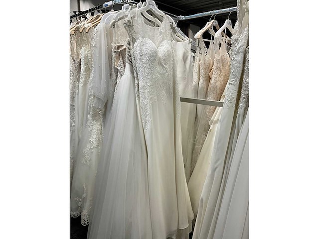 Morilee bruidsjurken (41x) - afbeelding 16 van  89