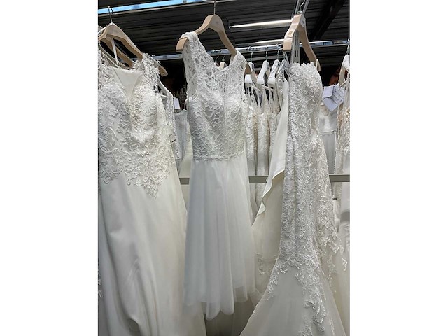 Morilee bruidsjurken (41x) - afbeelding 27 van  89