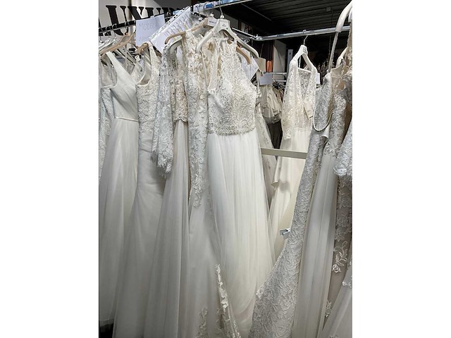 Morilee bruidsjurken (41x) - afbeelding 36 van  89