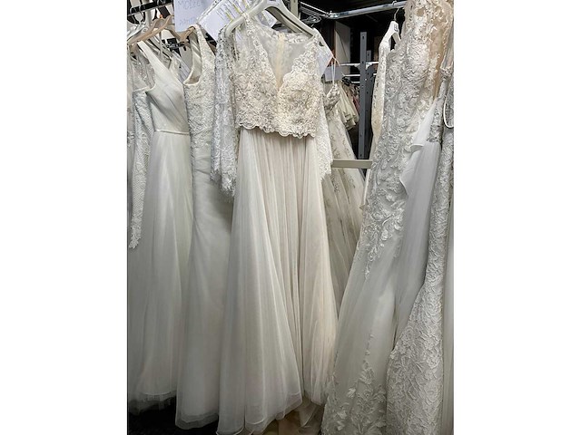 Morilee bruidsjurken (41x) - afbeelding 38 van  89