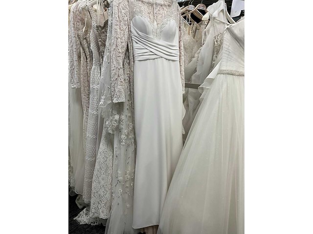 Morilee bruidsjurken (41x) - afbeelding 34 van  89