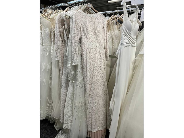 Morilee bruidsjurken (41x) - afbeelding 45 van  89