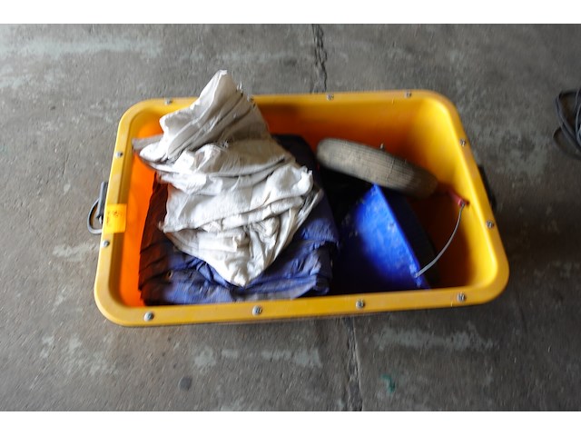 Mortelkuip met inhoud - afbeelding 2 van  3