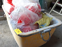 Mortelkuip met inhoud - afbeelding 1 van  2