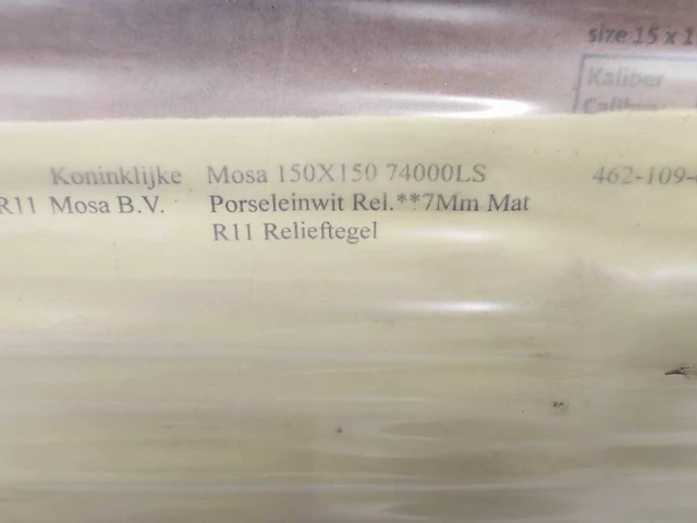 Mosa 74000ls porseleinwit mat anti-slip 15x15 cm tegel 13,5 m² - afbeelding 9 van  9