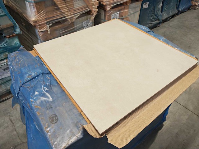 Mosa form beige mat 80x80 cm tegel 51,2 m² - afbeelding 4 van  7