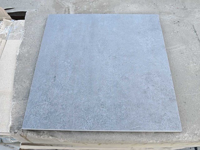 Mosa form brown grey mat tegel 30x30 cm 21,6 m² - afbeelding 1 van  2