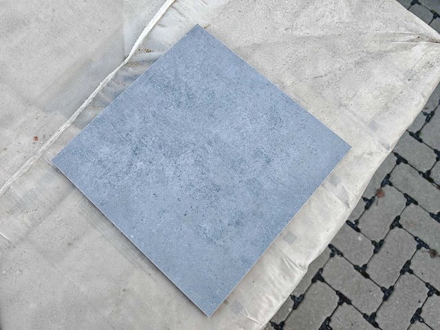 Mosa form dark grey mat 30x30 cm tegel 21,6 m² - afbeelding 4 van  6