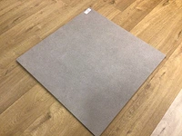 Mosa motto grain brown grey mat vloertegel 80x80 cm 102,4 m² - afbeelding 4 van  6