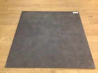 Mosa motto grain dark grey mat vloertegel 80x80 cm 102,4 m² - afbeelding 4 van  6