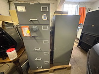 Mosler ex us army - fireproof cabinet (2x) - afbeelding 1 van  7