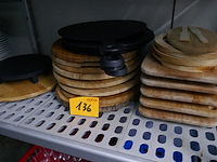 Mosselpotten en serveerborden - afbeelding 6 van  9