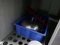 Mosselpotten en serveerborden - afbeelding 9 van  9