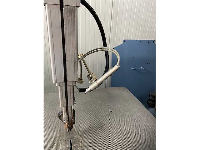 Mossner - ssf520 - verticale bandzaagmachine - afbeelding 10 van  10