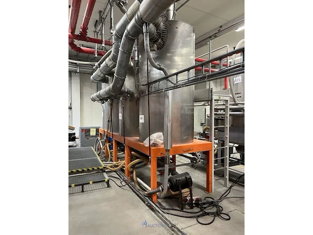 Motan droogluchtinstallatie met silo’s en ladderplatform - afbeelding 8 van  75
