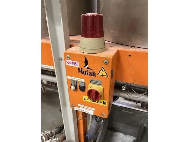 Motan droogluchtinstallatie met silo’s en ladderplatform - afbeelding 18 van  75