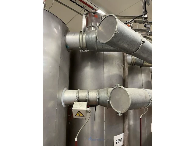 Motan droogluchtinstallatie met silo’s en ladderplatform - afbeelding 35 van  75