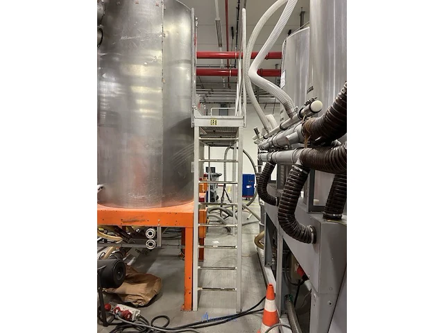 Motan droogluchtinstallatie met silo’s en ladderplatform - afbeelding 71 van  75