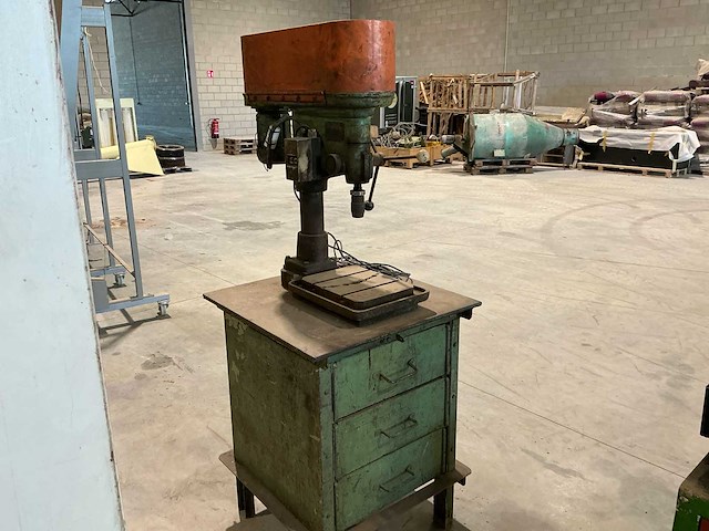 Moteur broche 13 p.x. kolomboormachine met tafel - afbeelding 3 van  10