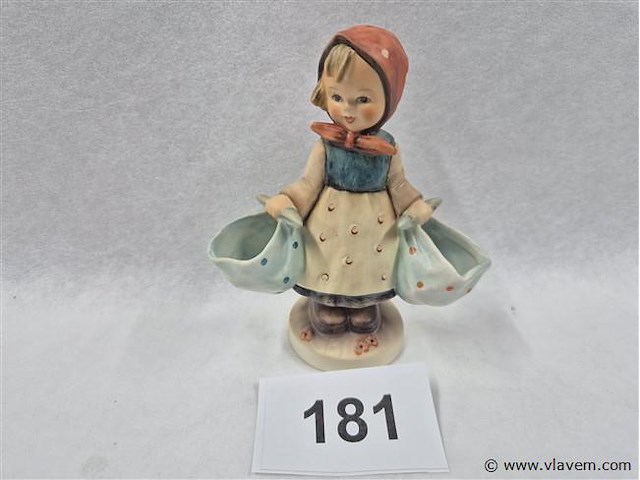 Mother's darling - afbeelding 1 van  3