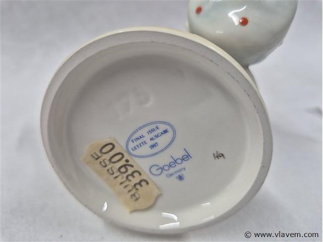 Mother's darling - afbeelding 3 van  3