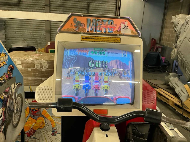 Moto frenzy – atari games - 1992 - afbeelding 4 van  8