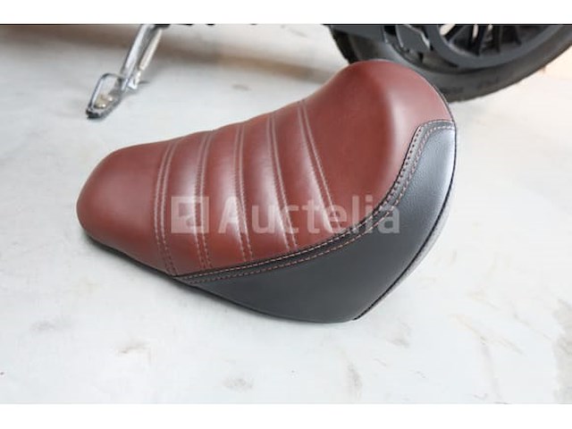 Moto indian motorcycle scout bobber (2019-4,912 km-vin: 56kmta008k3140419) - afbeelding 15 van  31