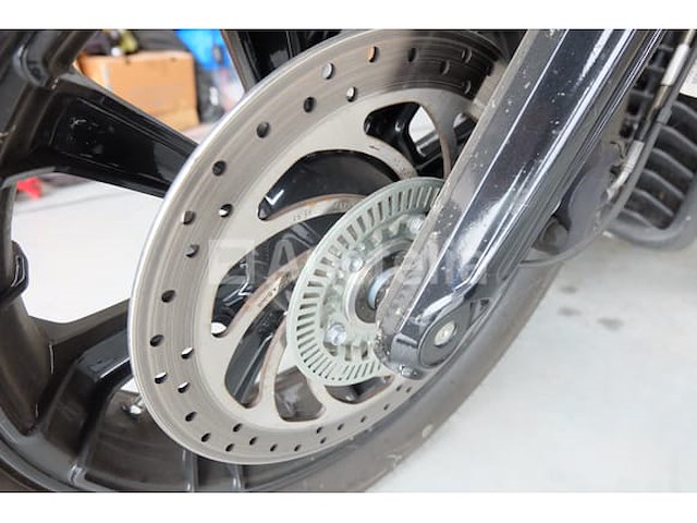 Moto indian motorcycle scout bobber (2019-4,912 km-vin: 56kmta008k3140419) - afbeelding 7 van  31