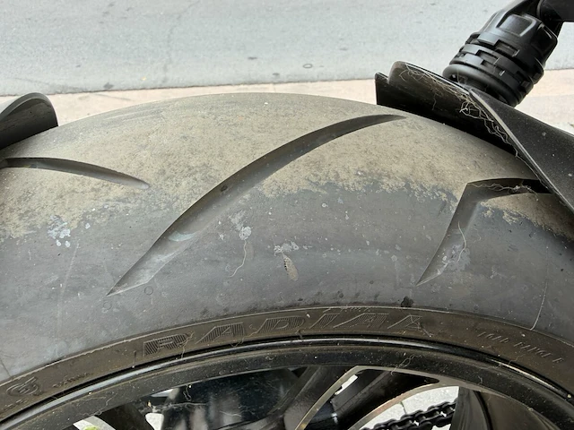 Moto zanter - afbeelding 13 van  27