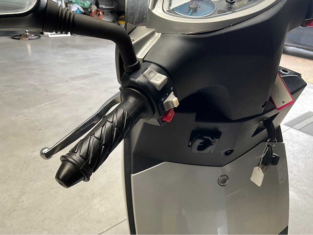 Motom dolce vita ft125tf-10 scooter 2008/2010 - afbeelding 3 van  17