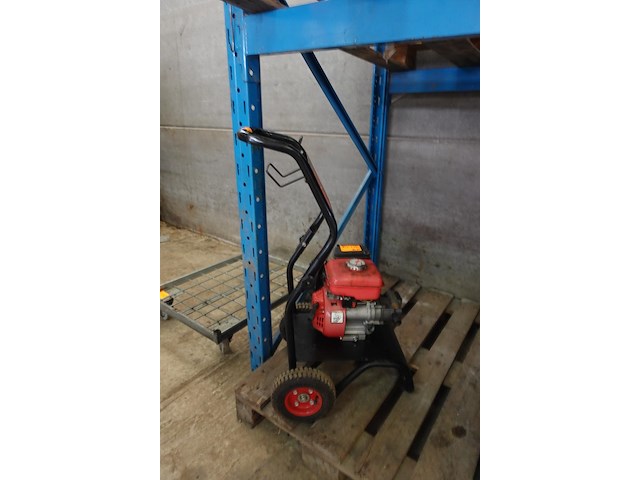 Motor 2,6hp technic - afbeelding 1 van  3