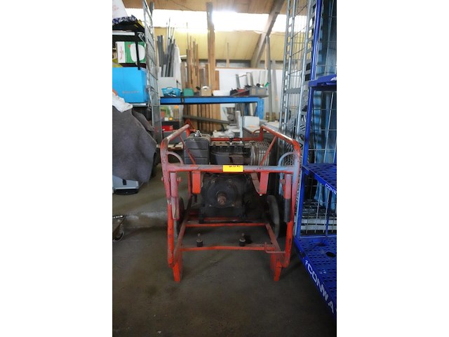 Motor briggs & stratton 10hp - afbeelding 1 van  4