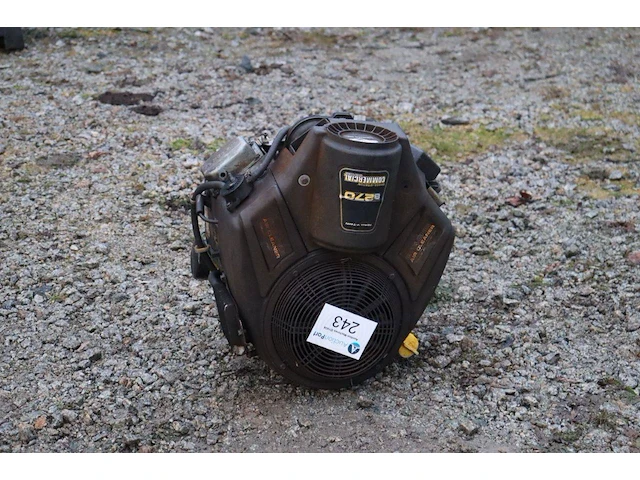 Motor briggs&stratton 8270 benzine 18kw - afbeelding 1 van  1