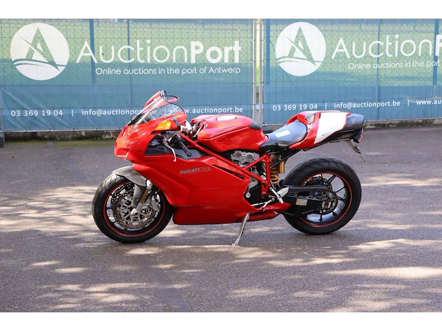Motor ducati 749s benzine 2006 (marge) - afbeelding 1 van  1