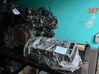 Motor en cilinderkop cd4 landrover - afbeelding 1 van  3