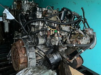 Motor en cilinderkop cd4 landrover - afbeelding 2 van  3