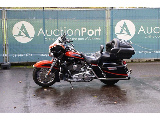 Motor harley-davidson cvo ultra classic benzine 2007 (marge) - afbeelding 1 van  1