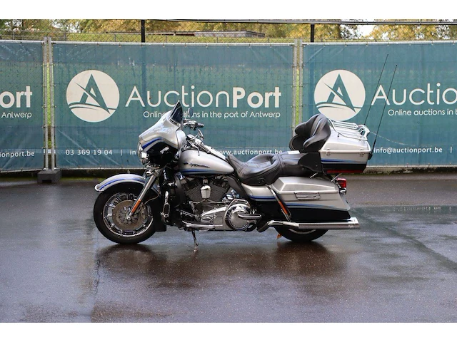 Motor harley-davidson cvo ultra classic benzine 2009 (marge) - afbeelding 1 van  1