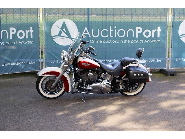 Motor harley-davidson deluxe softail benzine 2013 - afbeelding 1 van  1