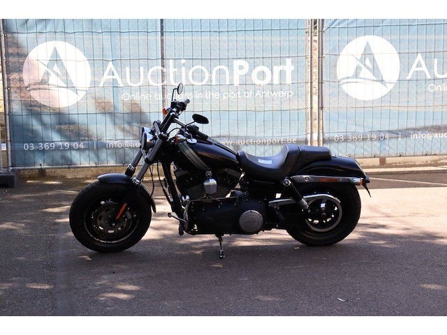 Motor harley-davidson dyna fat bob benzine 2015 - afbeelding 1 van  1