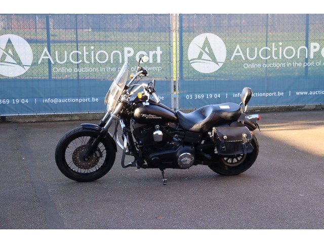 Motor harley-davidson dyna street bob benzine 2009 - afbeelding 1 van  1
