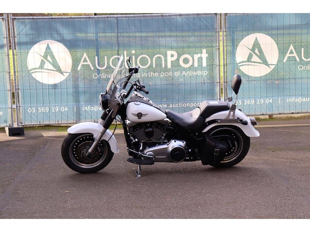 Motor harley-davidson fatboy lo benzine 2010 (marge) - afbeelding 1 van  1