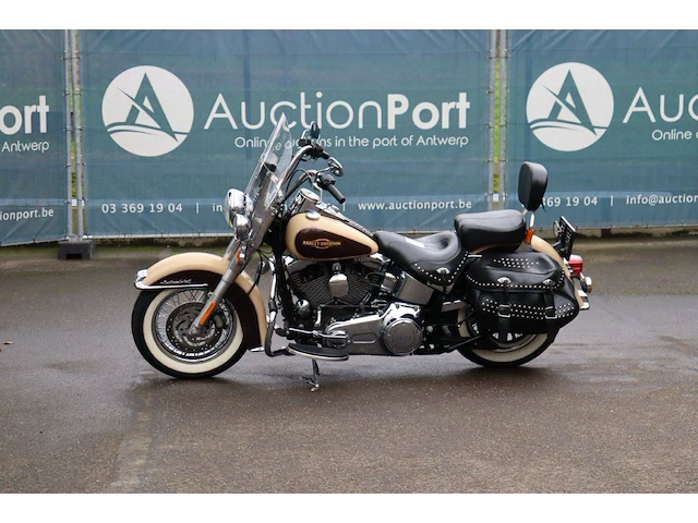 Motor harley davidson heritage softail classic benzine 2014 - afbeelding 1 van  1