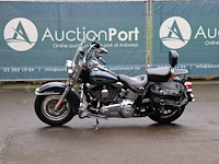 Motor harley davidson heritage softail classic benzine 2015