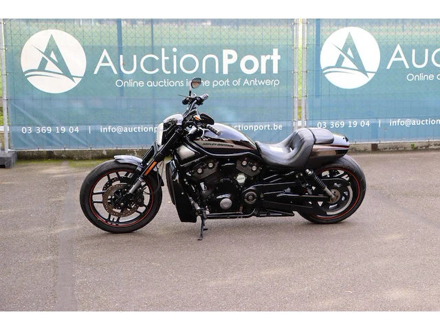 Motor harley-davidson night rod special benzine 2014 - afbeelding 1 van  1