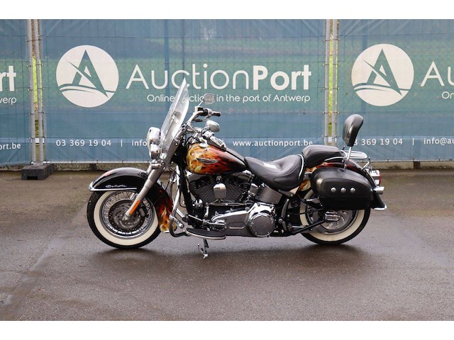 Motor harley-davidson softail deluxe benzine 2013 - afbeelding 1 van  1