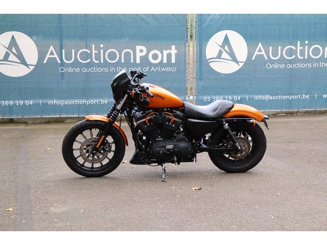 Motor harley davidson sportster xl883 iron benzine 2013 - afbeelding 1 van  1