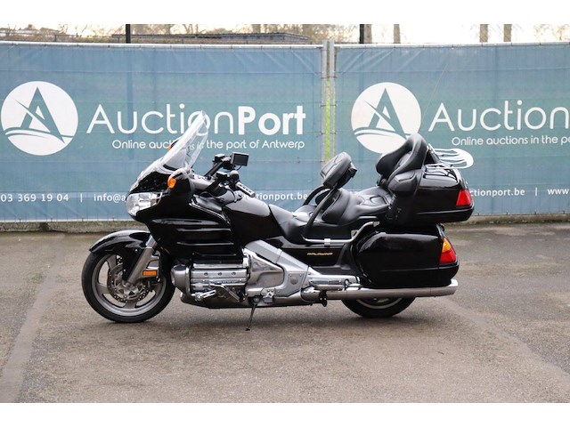 Motor honda gl1800 benzine 2002 (marge) - afbeelding 1 van  1